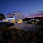 Villa Emilia 2